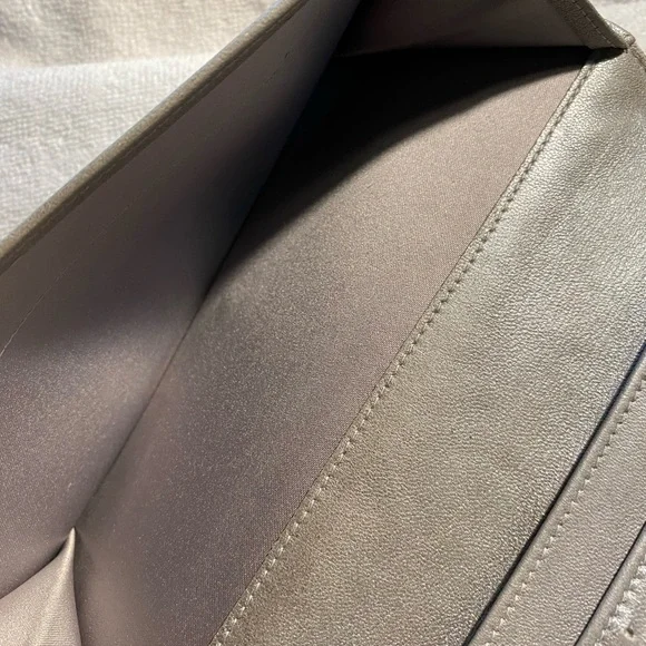 Chanel authentic vintage blk camellia long wallet with COA - Picture 10 of 14